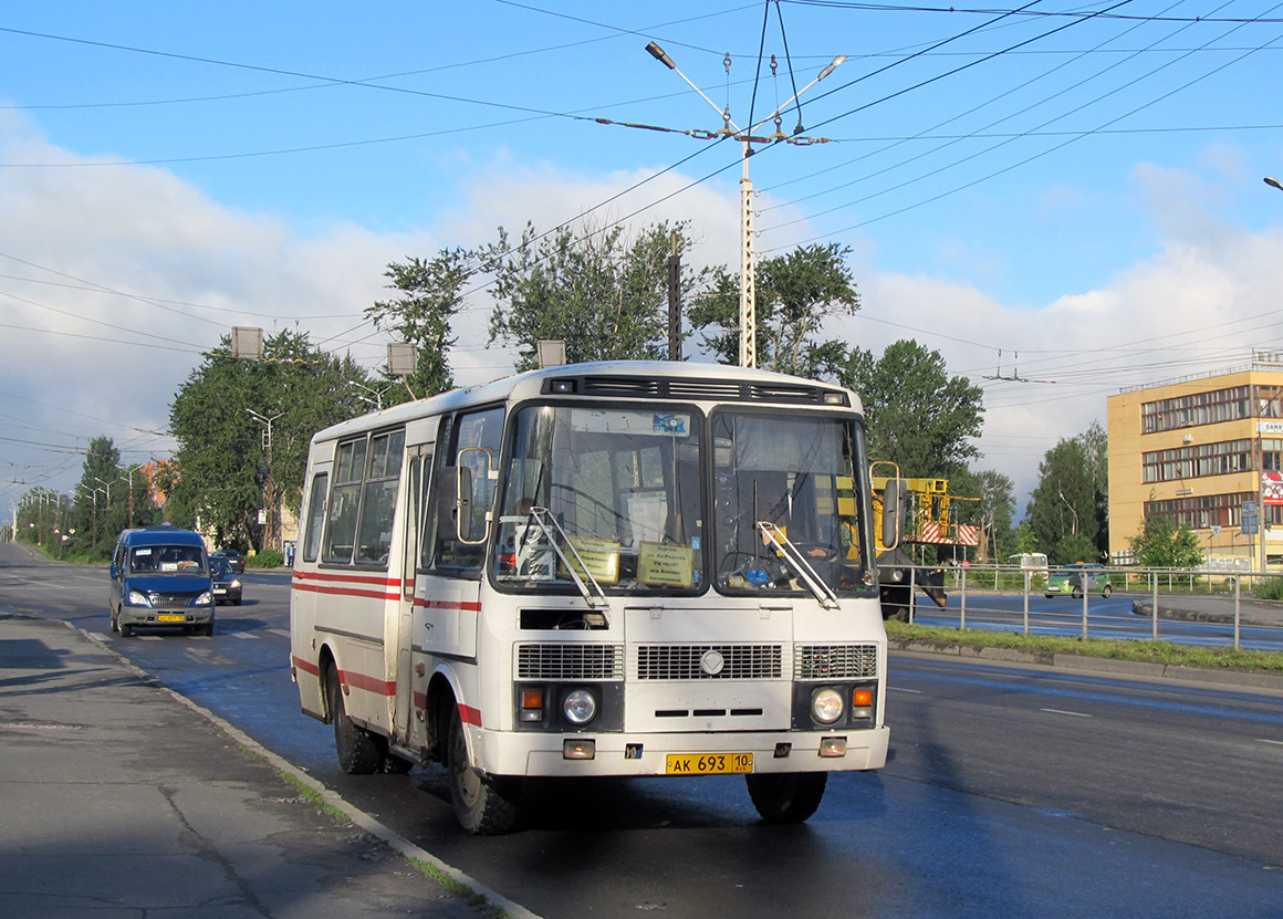 Petrozavodsk, PAZ-3205-110 (32050R) # АК 693 10