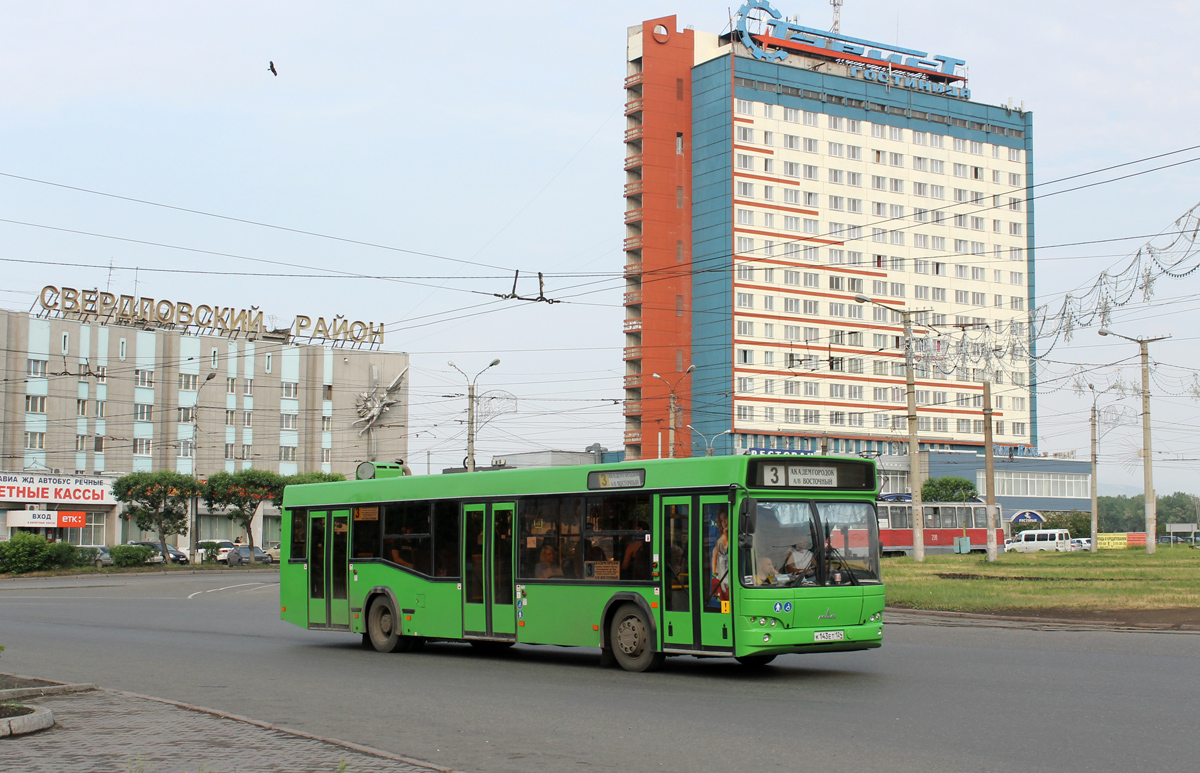 Krasnoyarsk, MAZ-103.476 № К 143 ЕТ 124