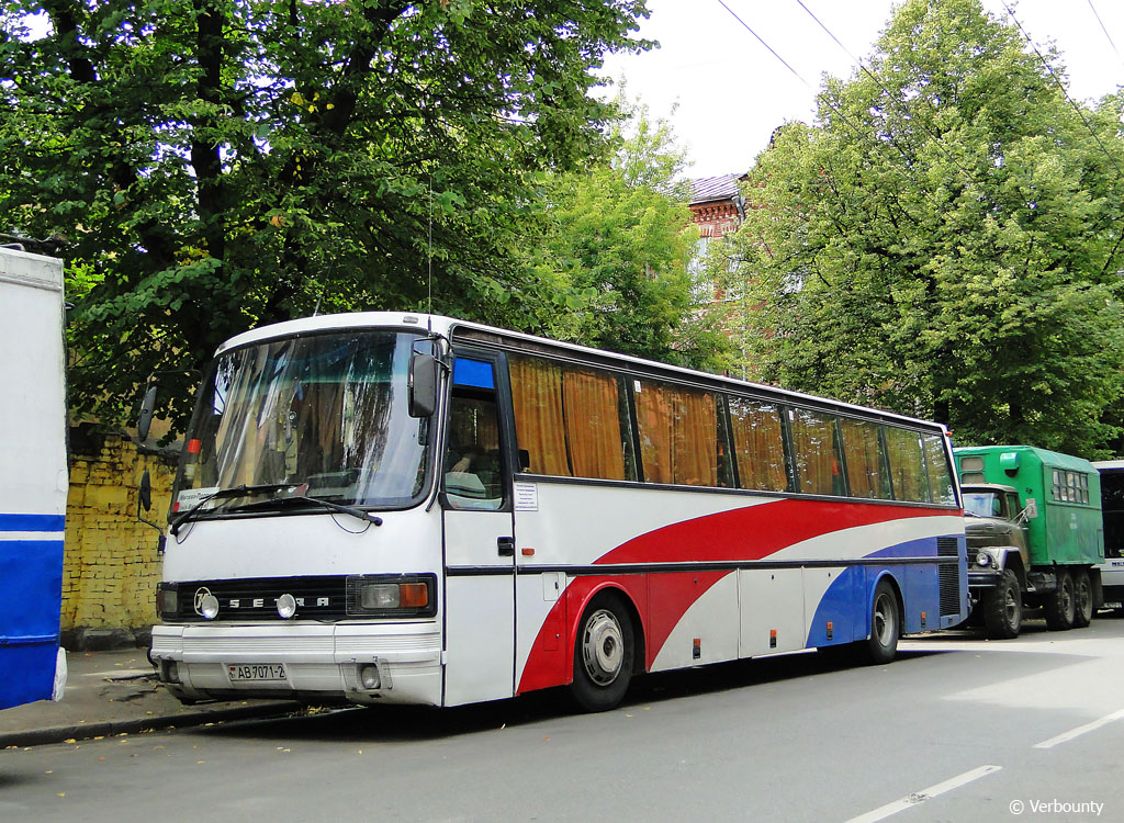 Polotsk, Setra S215H č. АВ 7071-2