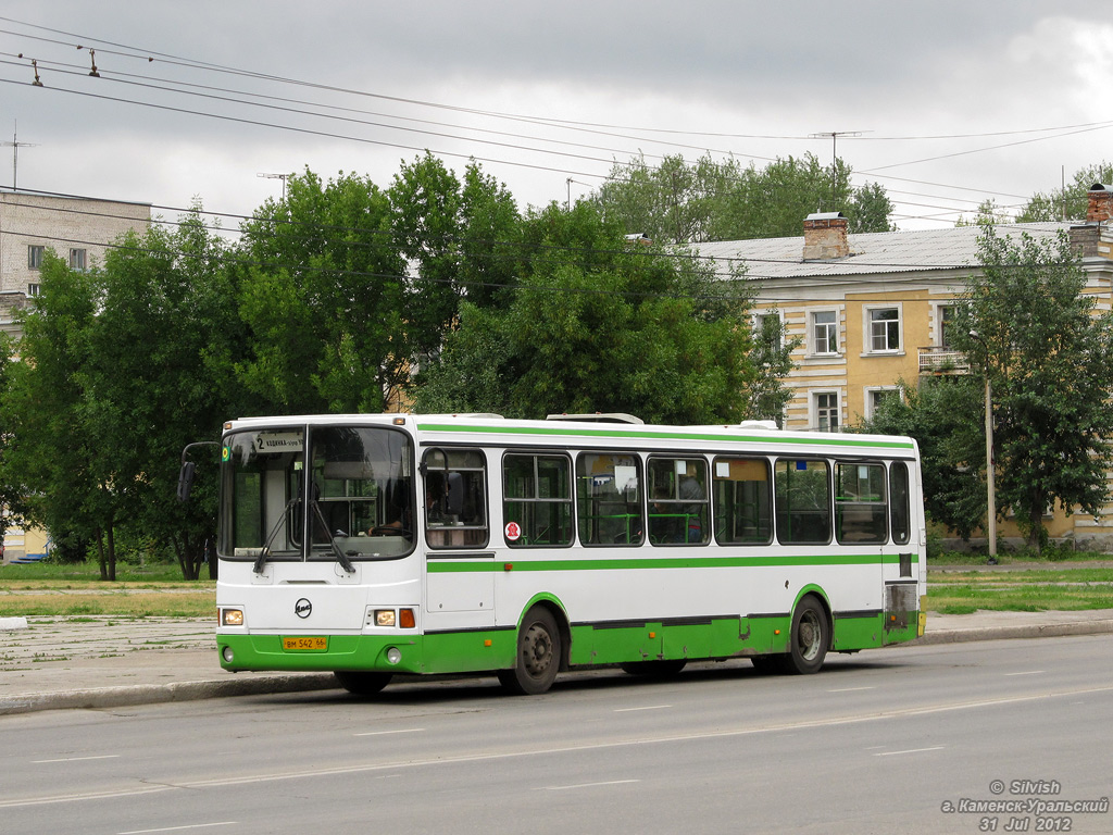 Kamensk-Ural'skiy, LiAZ-5256.25 # ВМ 542 66