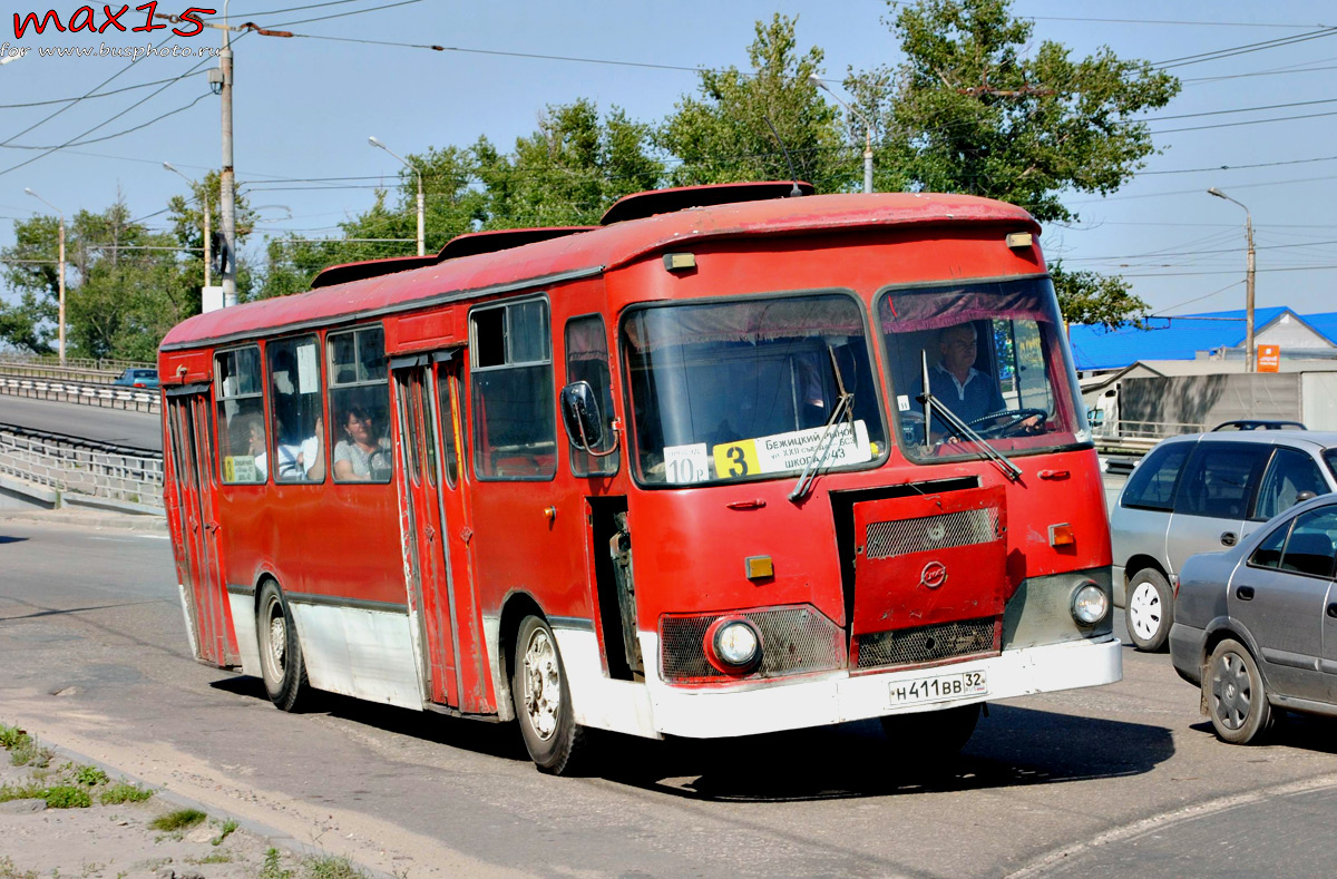 Bryansk, LiAZ-677М Nr. 213