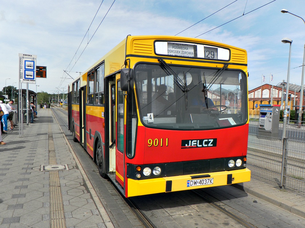 Wrocław, Jelcz 120MM/1 № 9011