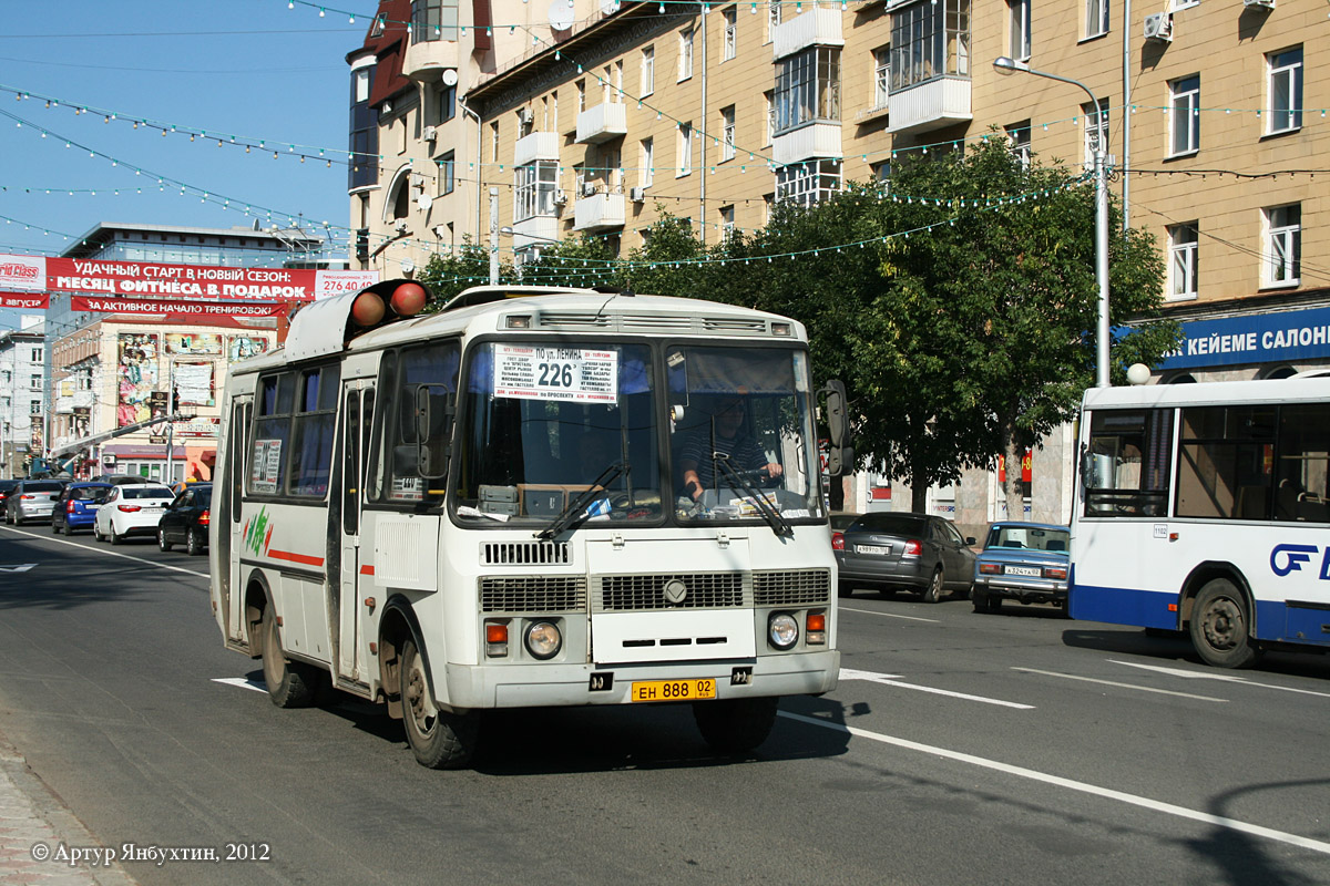 Ufa, PAZ-32054 (40, K0, H0, L0) č. ЕН 888 02