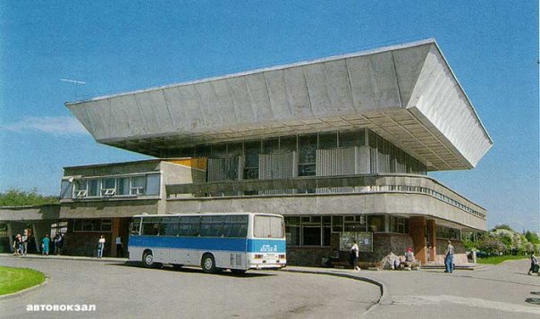 Zheleznogorsk (Krasnoyarskiy krai), Ikarus 256.74 # А 679 АХ 24; Bus terminals, bus stations, bus ticket office, bus shelters