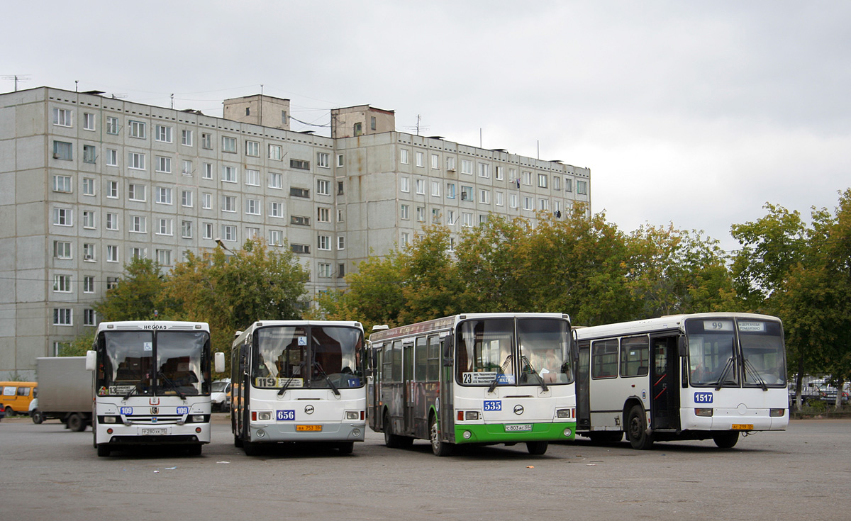 Omsk, NefAZ-5299-30-32 (5299CN) # 109; Omsk, LiAZ-5293.00 # 656; Omsk, LiAZ-5256.45 # 535; Omsk, Mercedes-Benz O345 # 1517; Omsk — End stations