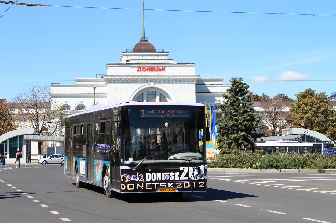 Donetsk, LAZ A183D1 # 5128