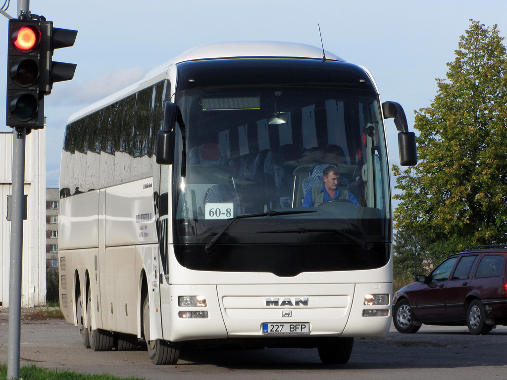 Narva, MAN R08 Lion's Coach L RHC444 # 227 BFP