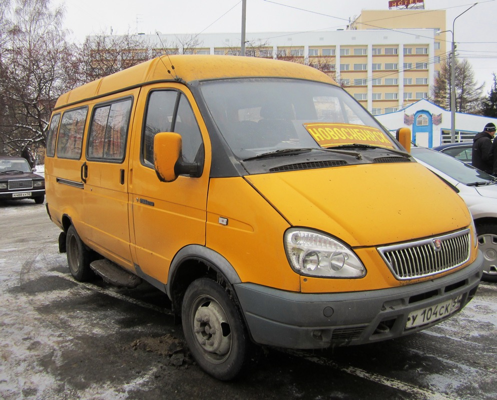 Novosibirsk, GAZ-322132 # У 104 СК 54