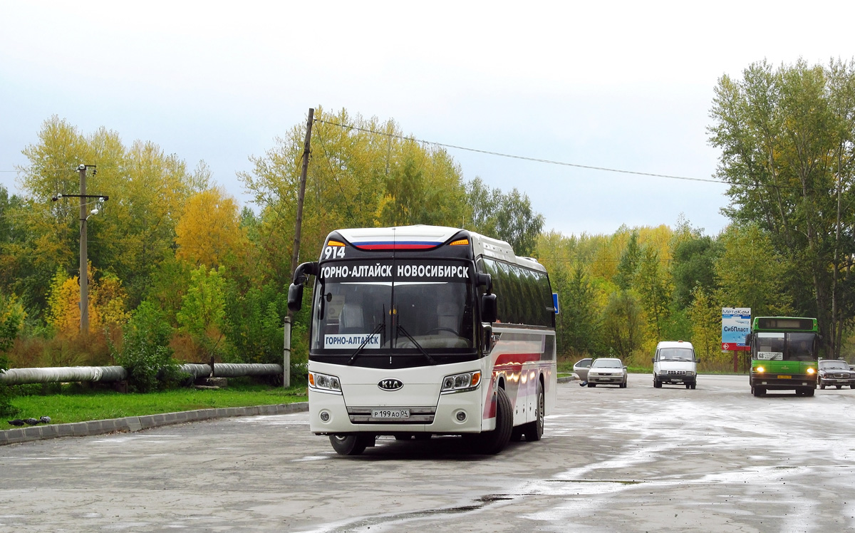 Gorno-Altaysk, Kia Granbird Parkway № Р 199 АО 04
