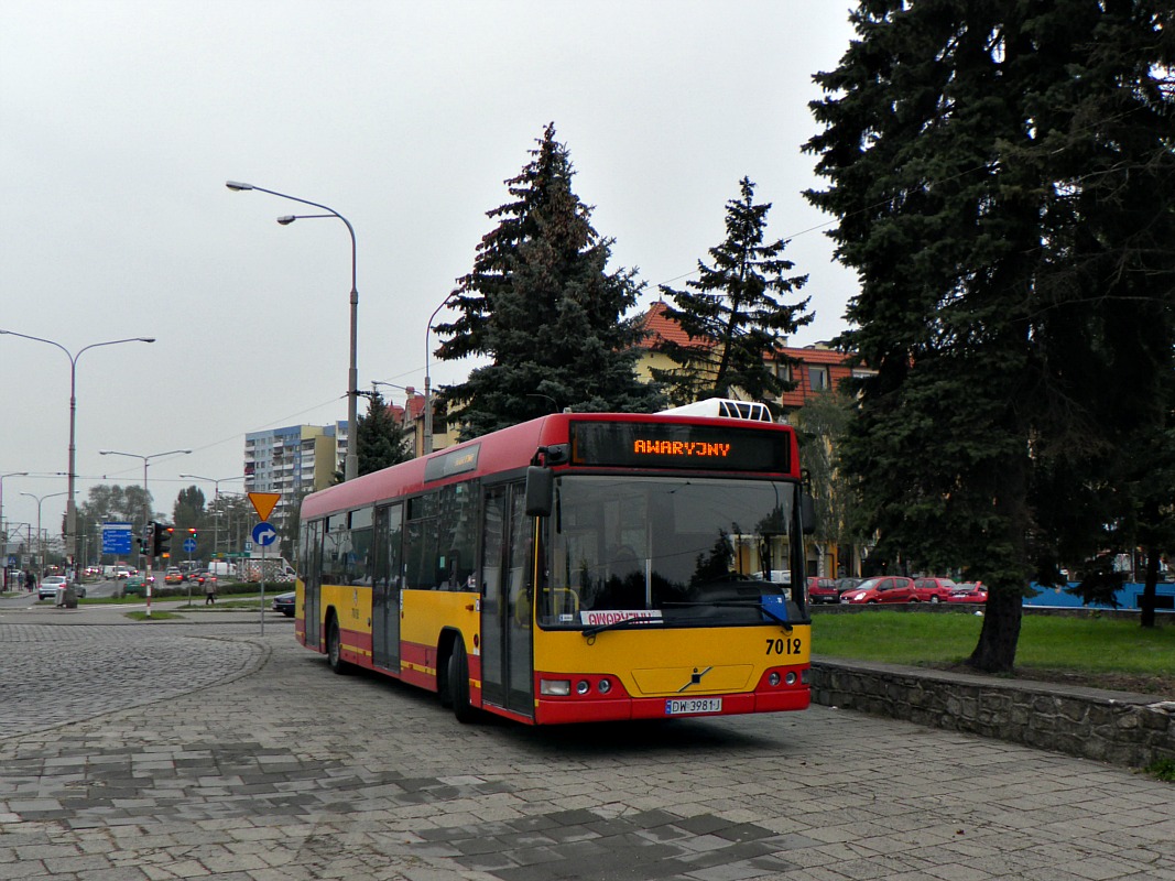 Wrocław, Volvo 7000 # 7012