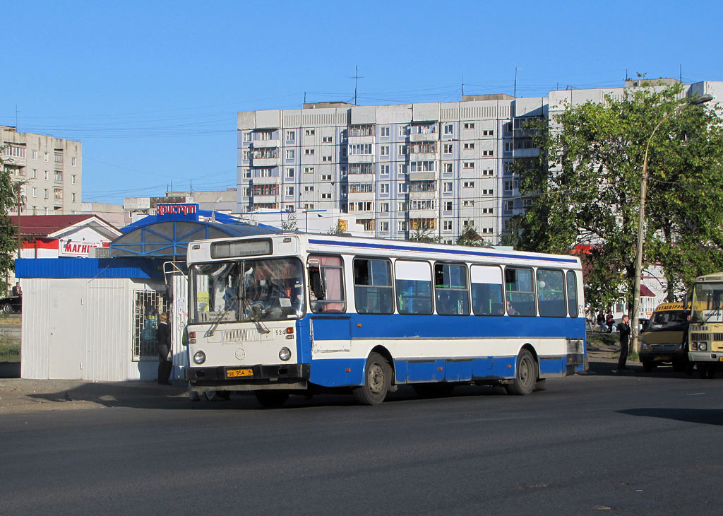 Yaroslavl, LiAZ-5256.00 č. 524