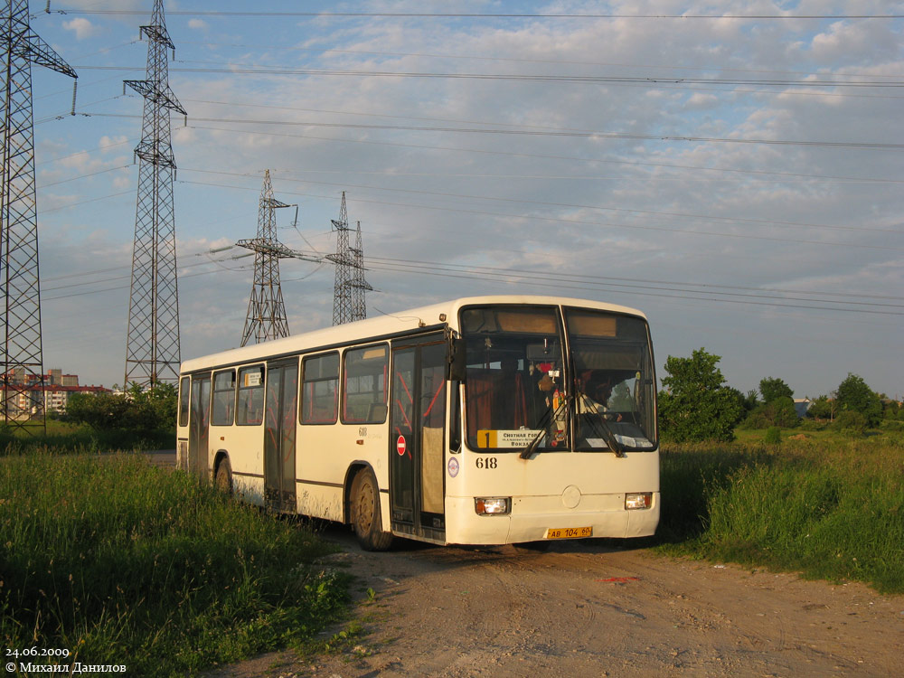 Pskov, Mercedes-Benz O345 nr. 618