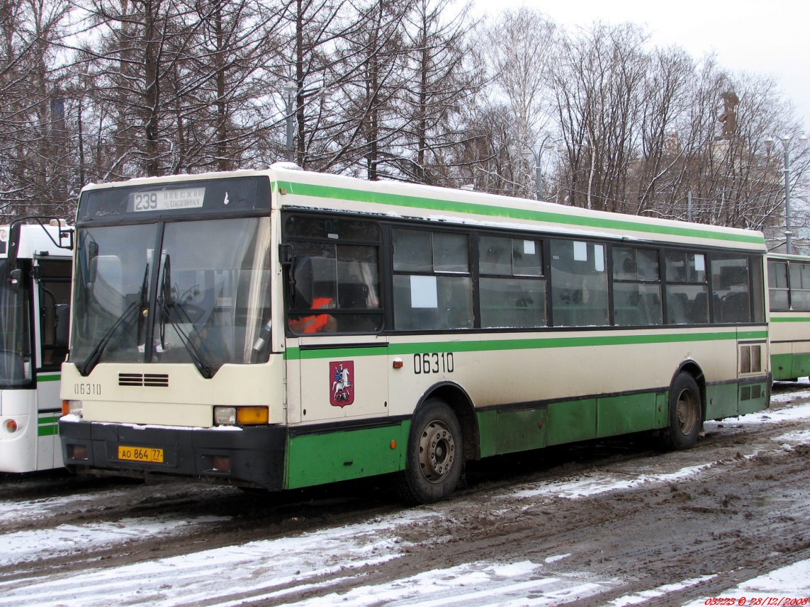 Moscow, Ikarus 415.33 # 06310