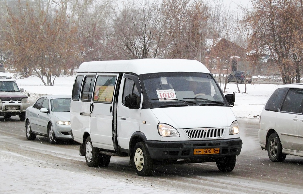 Novosibirsk, GAZ-322131 Nr. ММ 500 54
