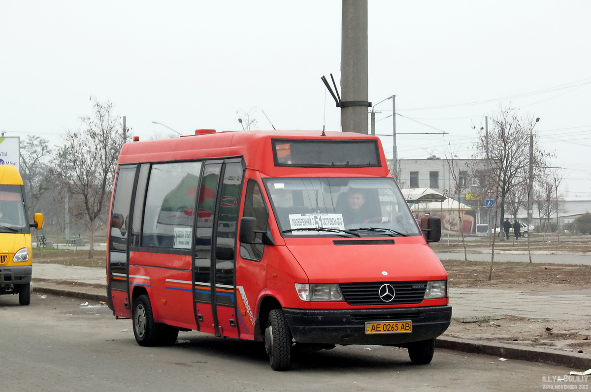 Дніпро, Kusters (Mercedes-Benz Sprinter 412D) № АЕ 0265 АВ