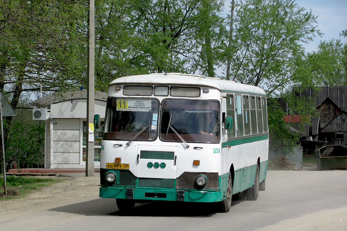 Penza, LiAZ-677М č. 356