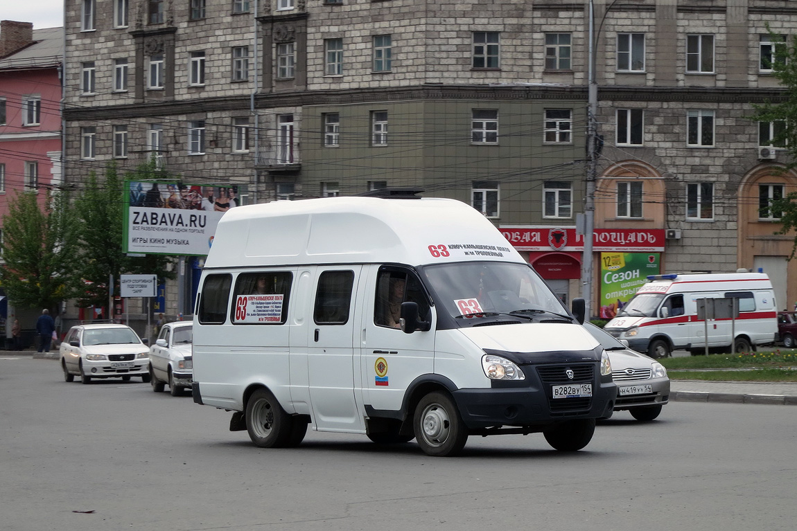 Novosibirsk, Luidor-225000 (GAZ-322133) № В 282 ВУ 154