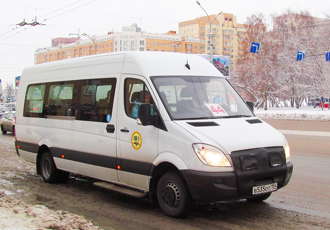 Novosibirsk, Luidor-223600 (MB Sprinter 515CDI) # В 535 ОТ 154