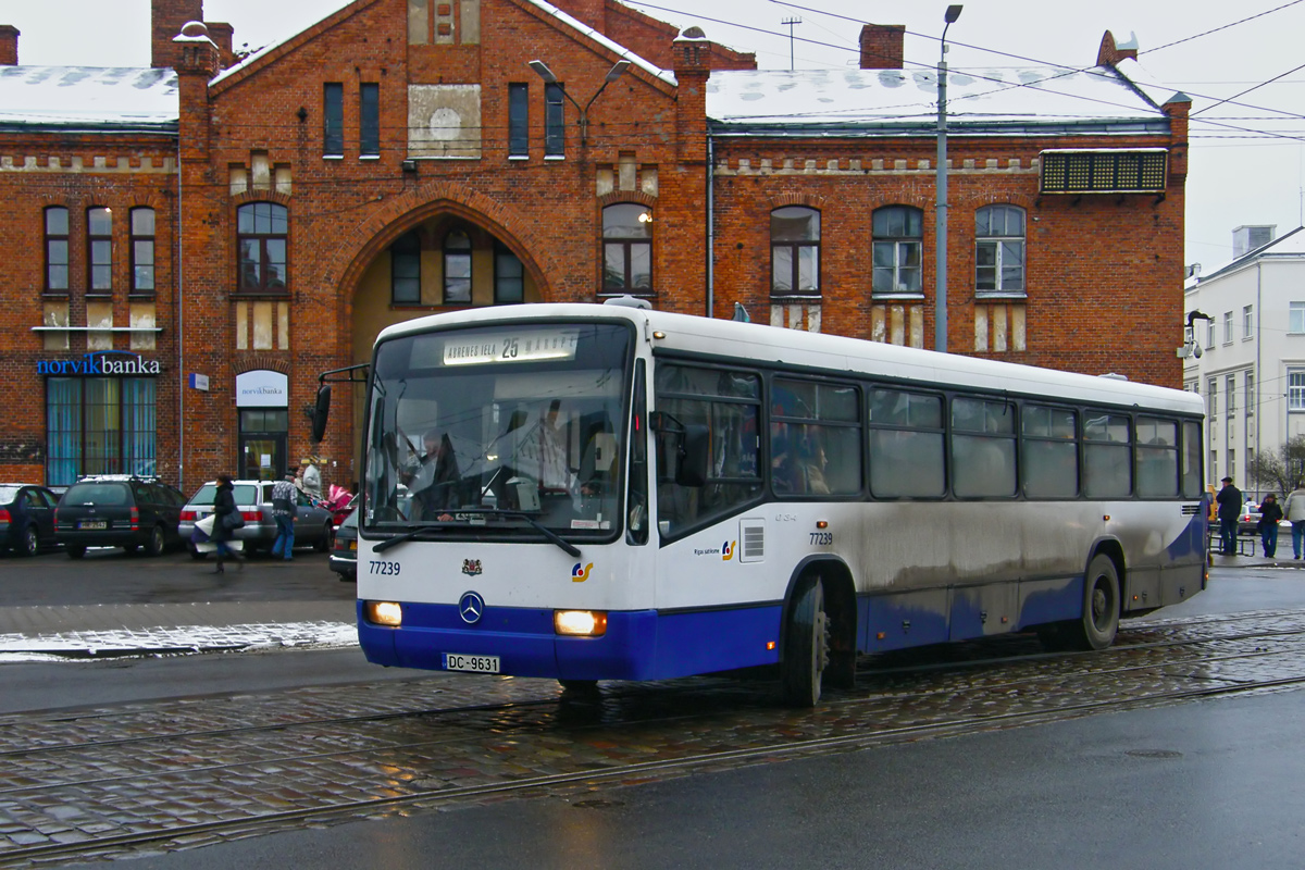 Riga, Mercedes-Benz O345 № 77239