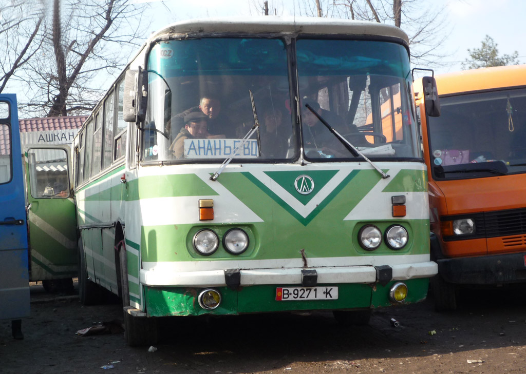 Biškek, LAZ-699Р č. B 9271 K