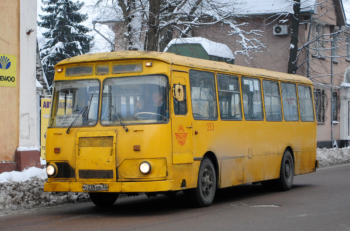 Bryansk, LiAZ-677М No. 253