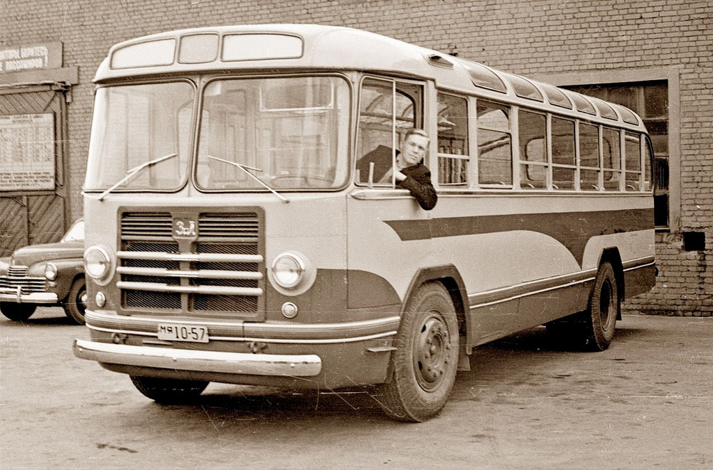 Moscow, ZiL-158 # МЯ 10-57