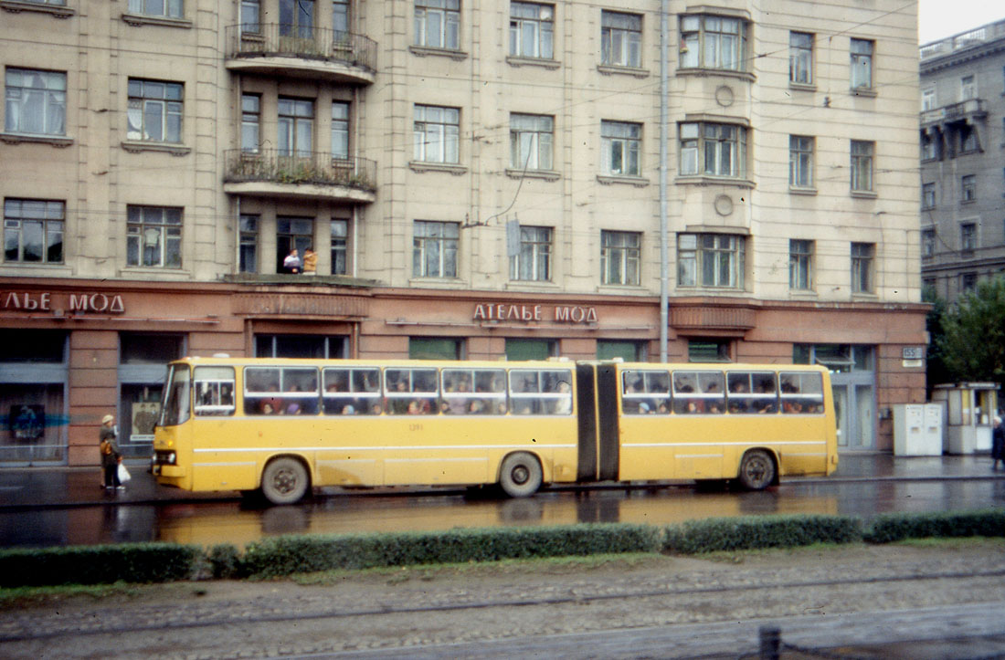 Saint Petersburg, Ikarus 280.33 # 1391