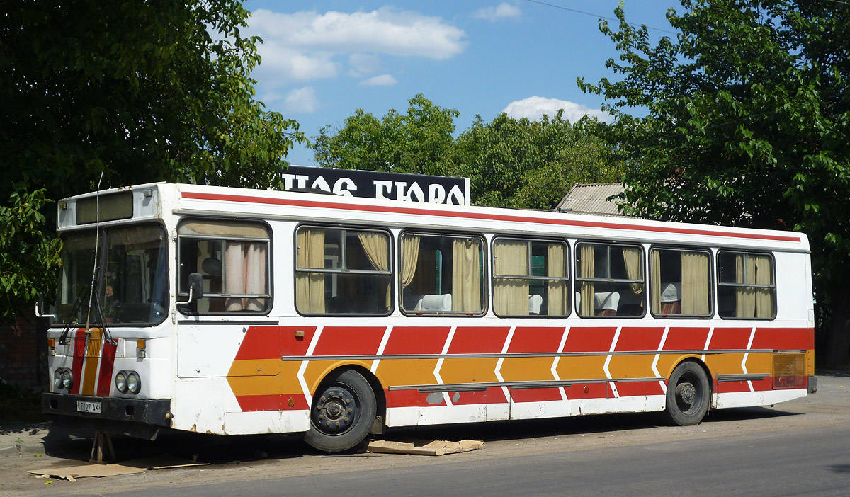 Tiraspol, LiAZ-5917 # Т 127 АК