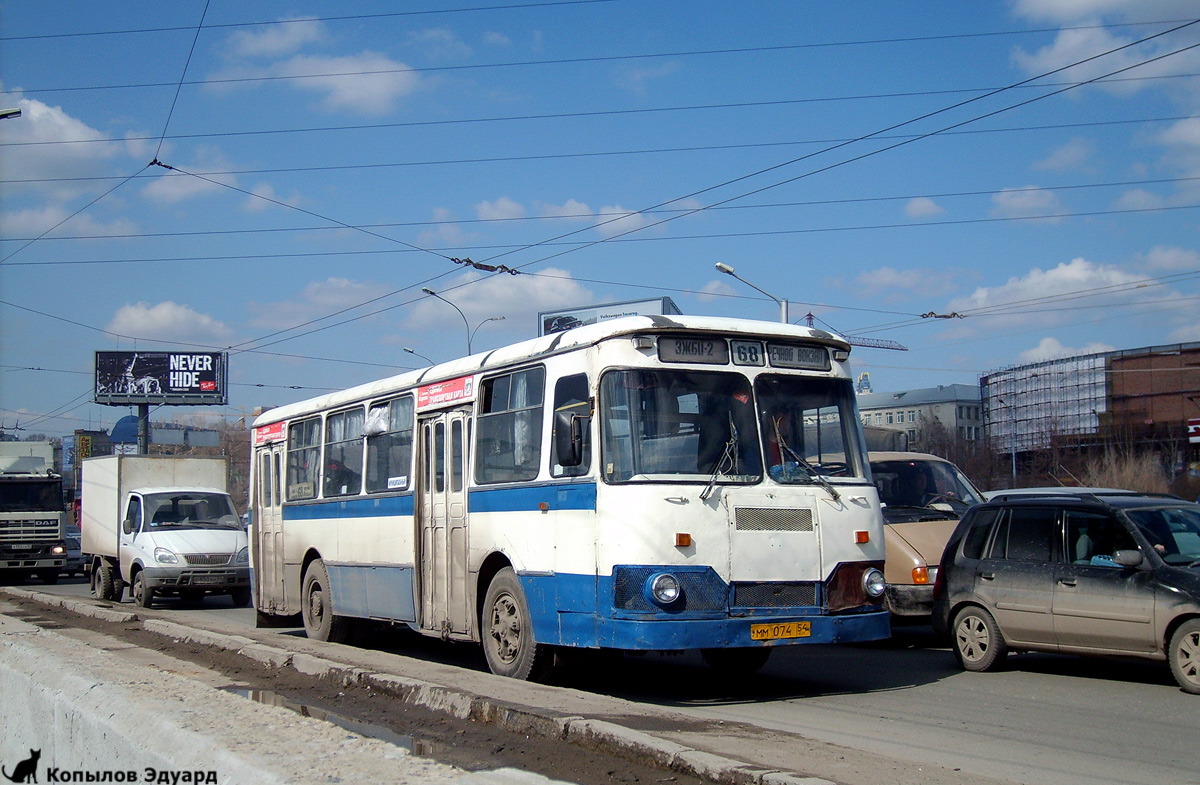 Novosibirsk, LiAZ-677 (ToAZ-677) # 4138