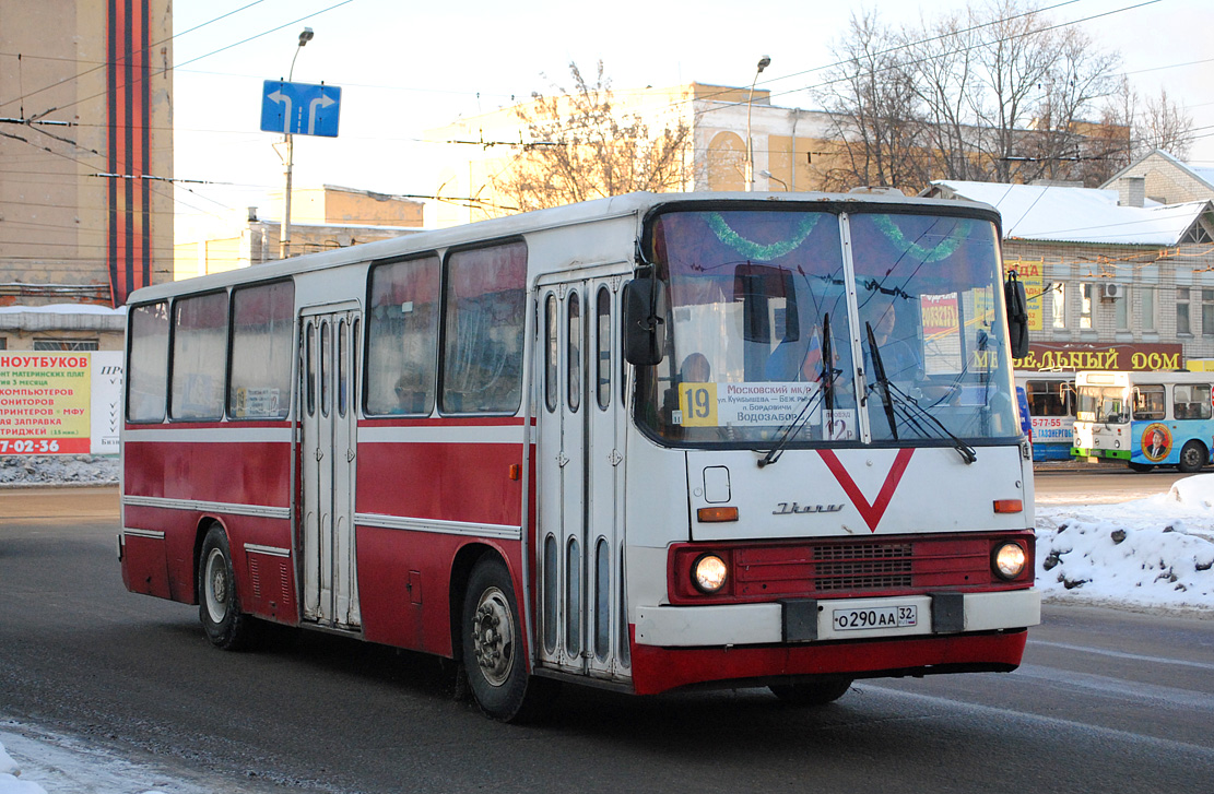 Bryansk, Ikarus 260.43 # 370