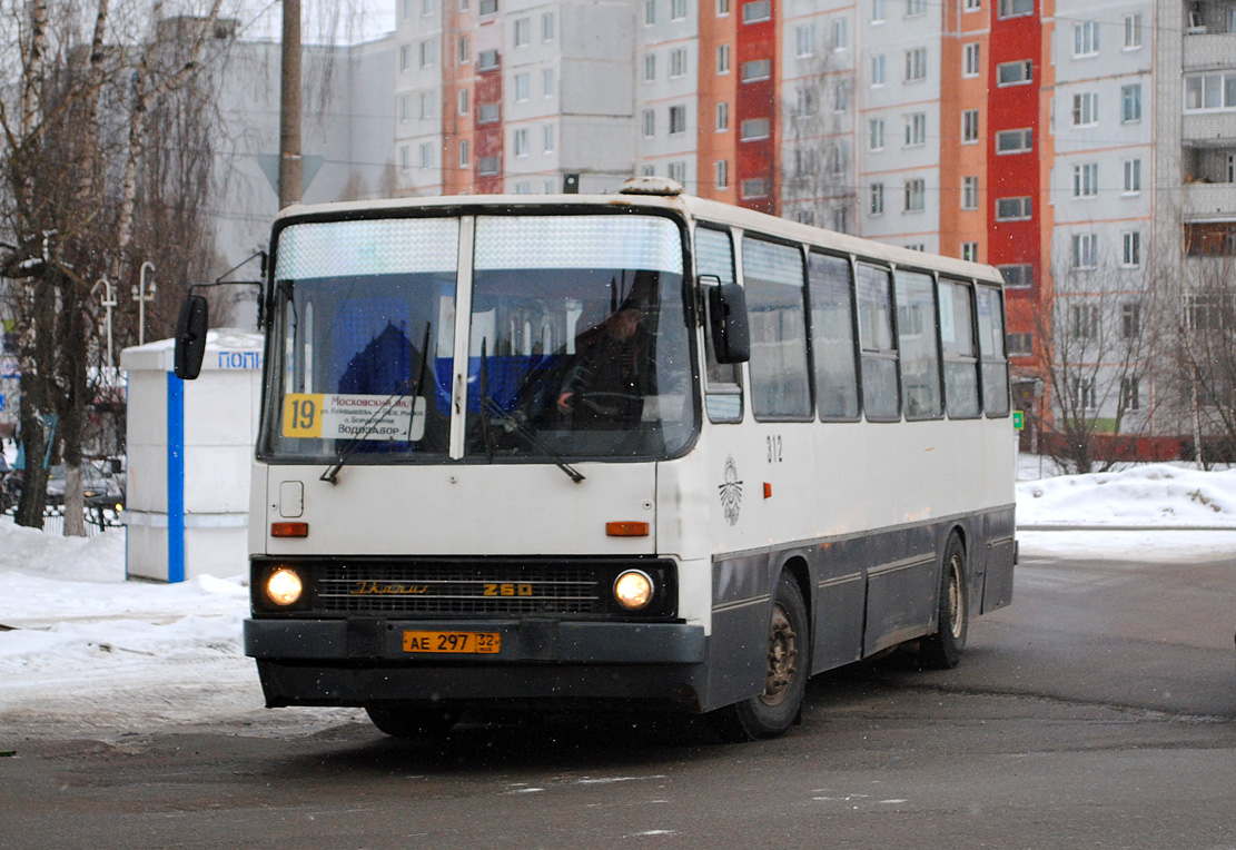 Bryansk, Ikarus 260.02 № 312