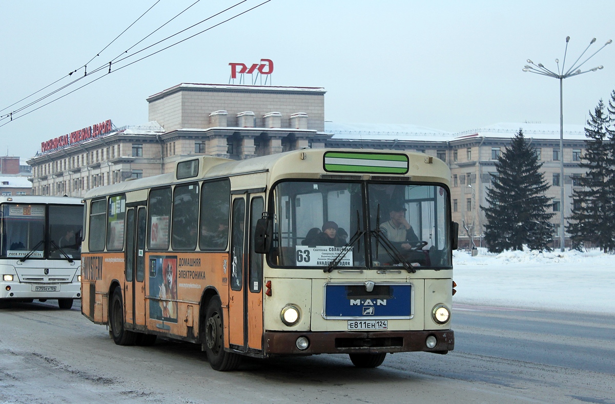 Krasnoyarsk, MAN SL200 # Е 811 ЕН 124