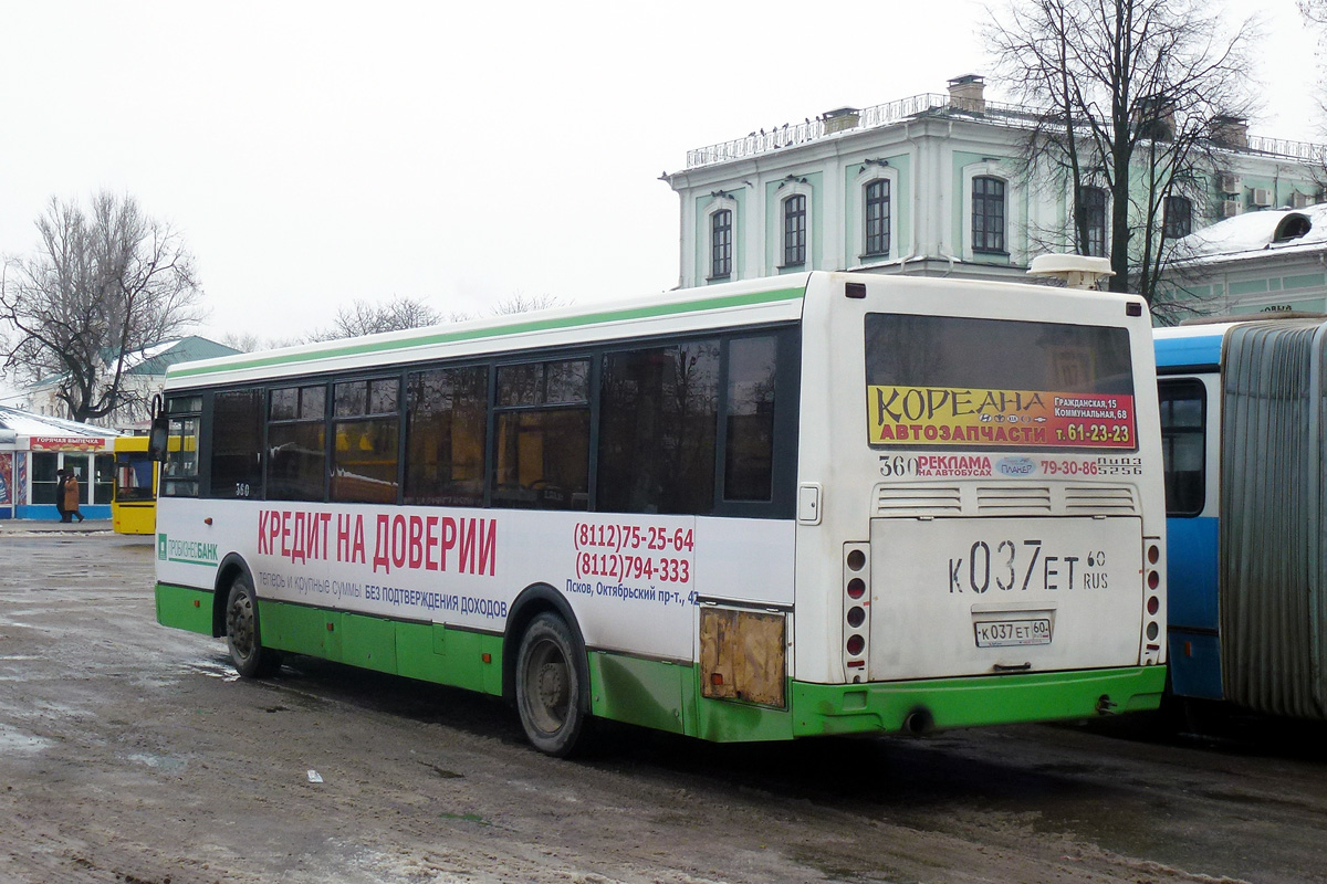 Pskov, LiAZ-5256.26 # 360