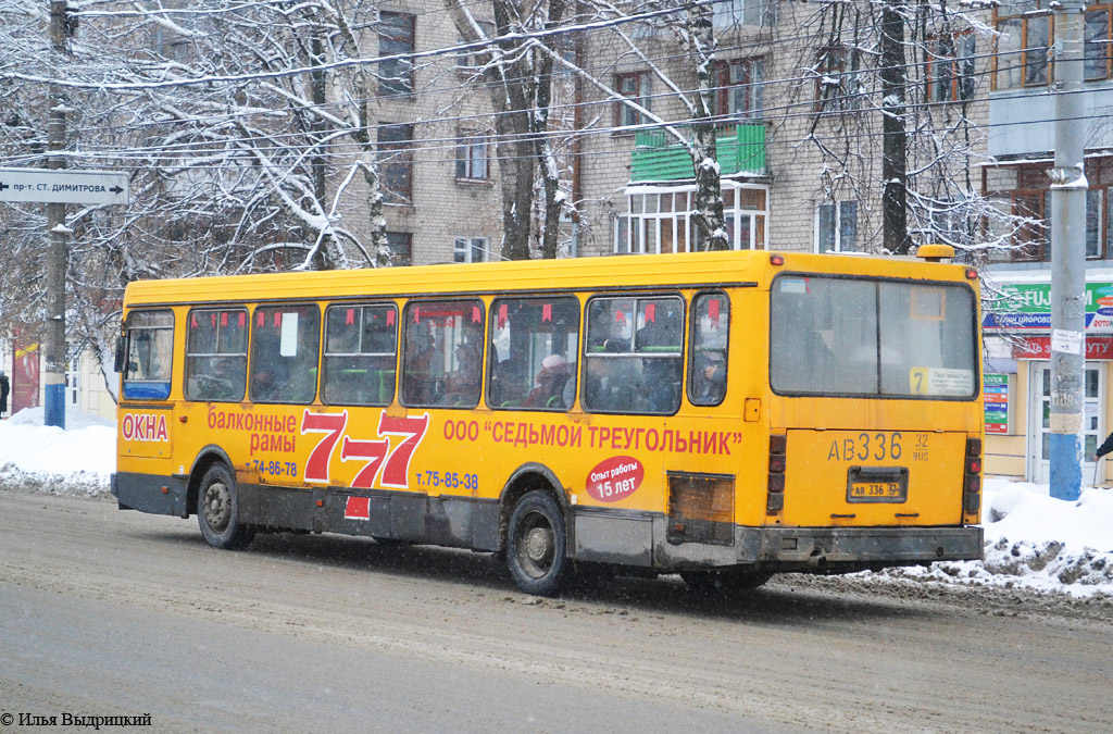 Bryansk, LiAZ-5256.40 č. 220