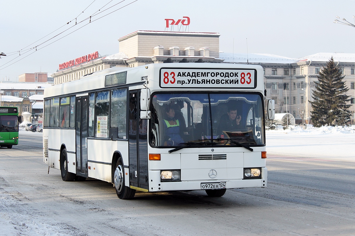 Krasnoyarsk, Mercedes-Benz O405N2 # О 972 ЕА 124