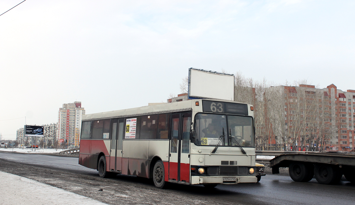 Krasnoyarsk, Ajokki 8000 # Е 125 КА 124