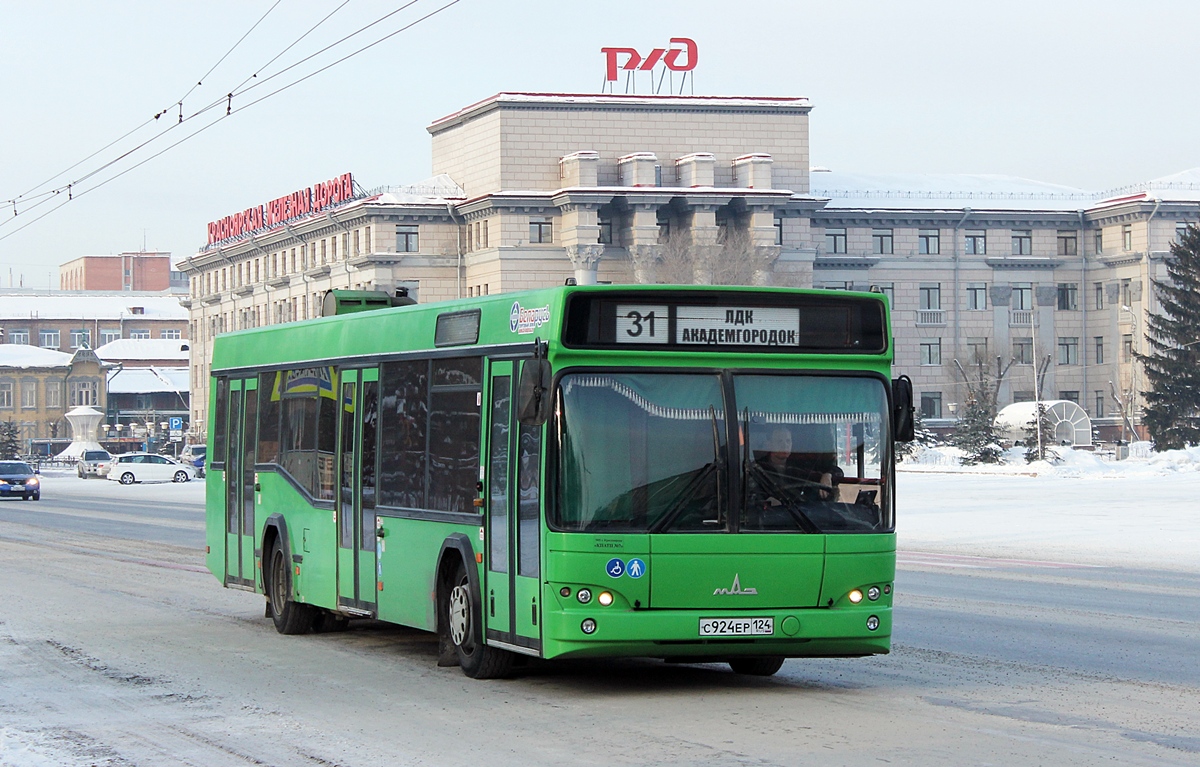 Krasnoyarsk, MAZ-103.476 č. С 924 ЕР 124