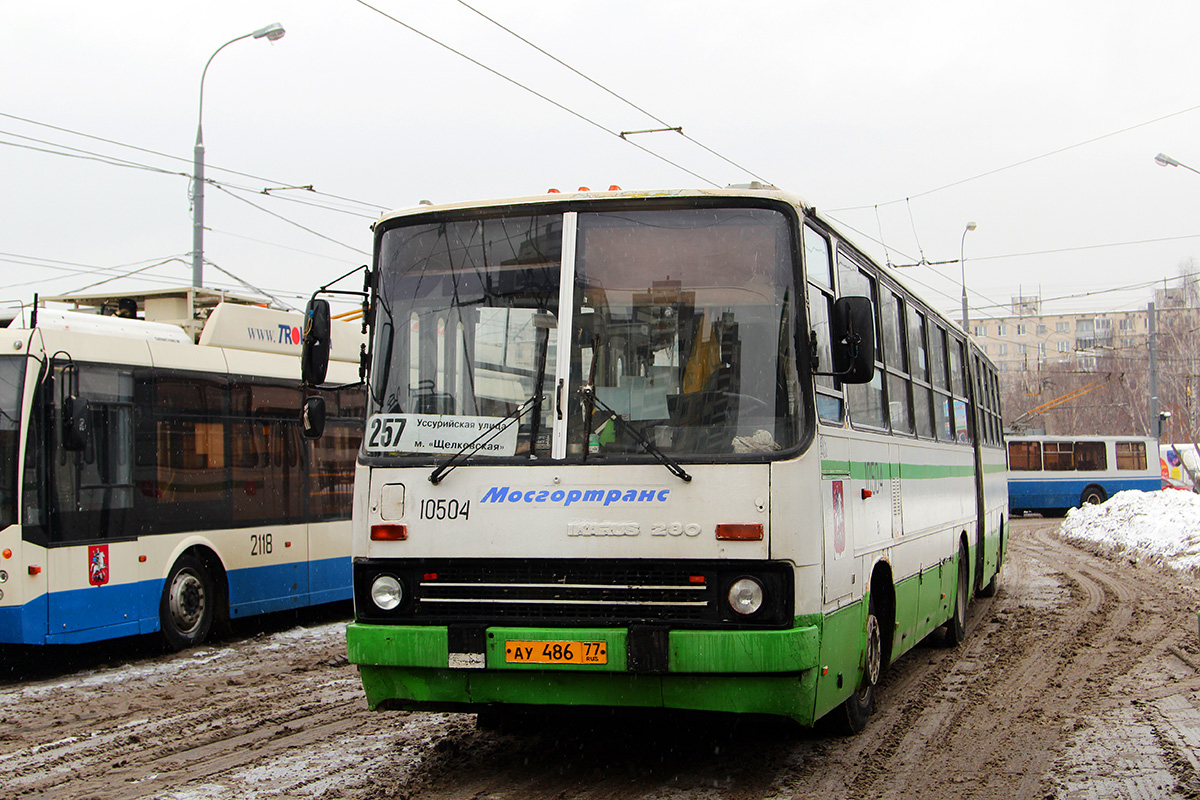 Moskva, Ikarus 280.33M č. 10504