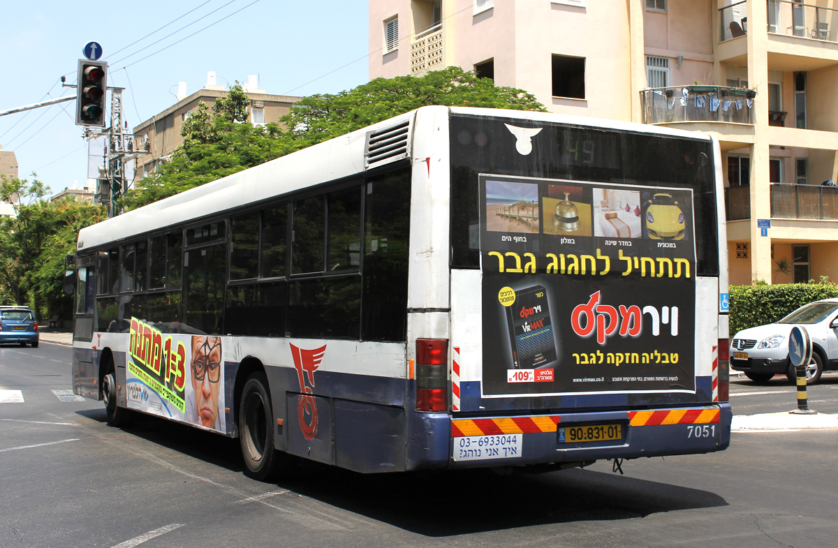 Tel-Aviv, Haargaz (MAN NL313) # 7051