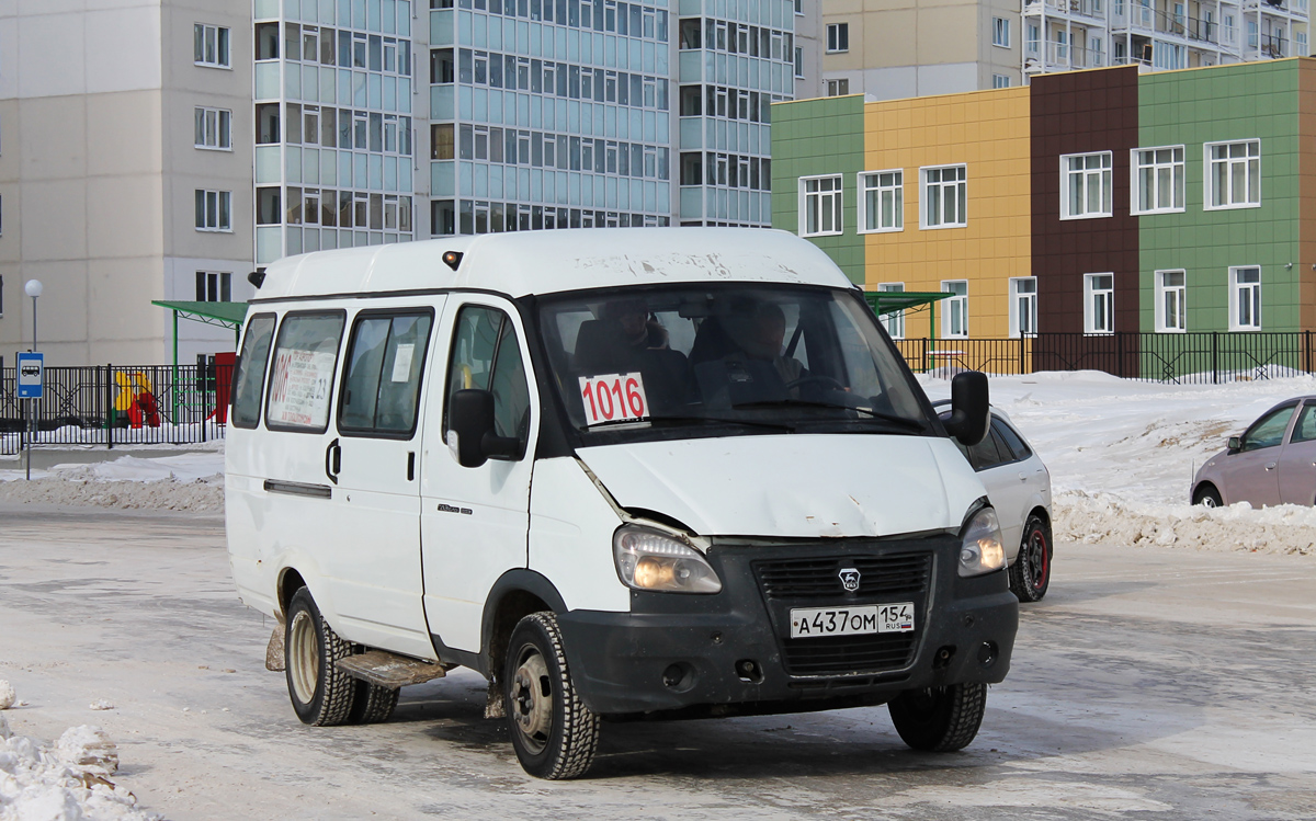 Novosibirsk, GAZ-322132 Nr. А 437 ОМ 154