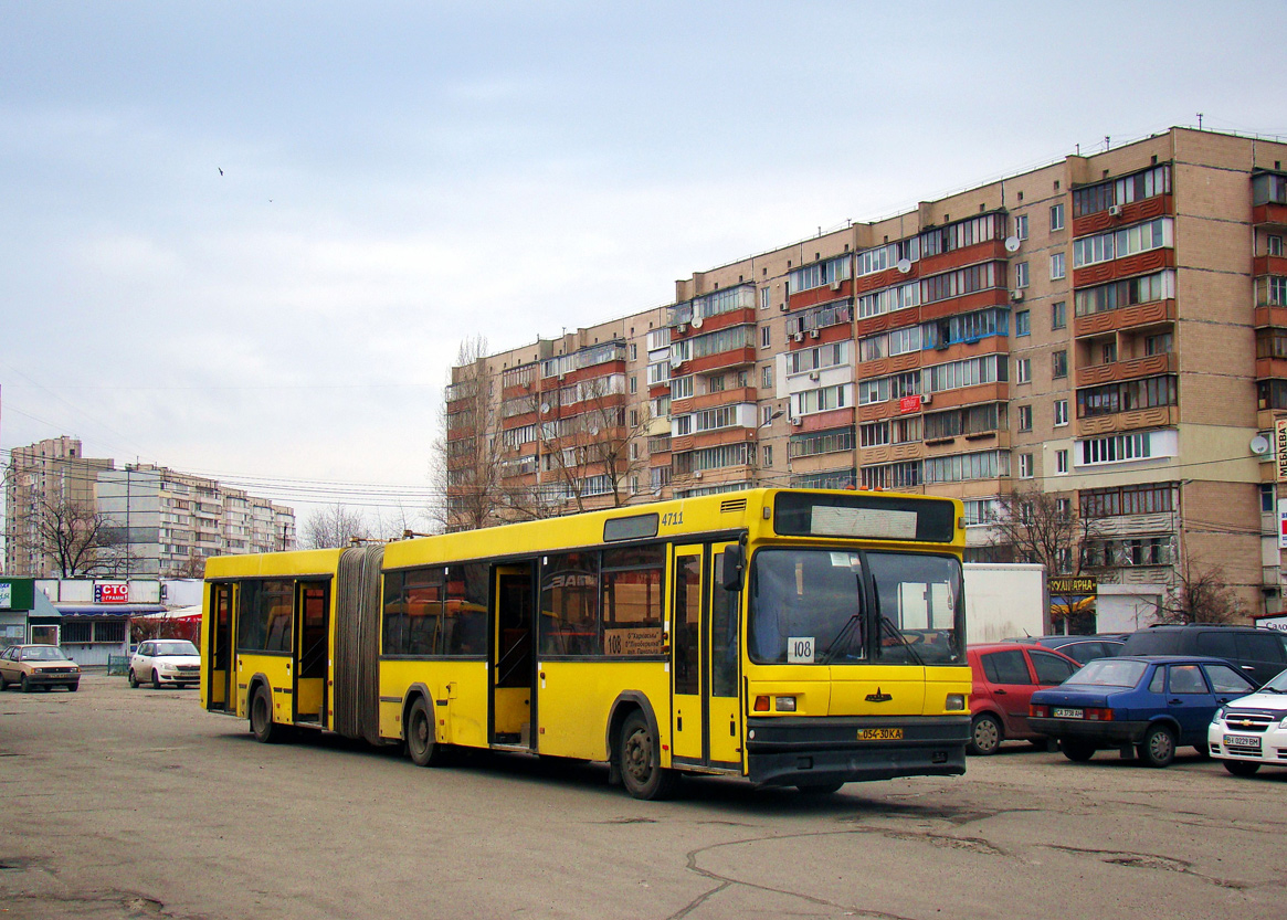 Kyiv, MAZ-105.060 č. 4711