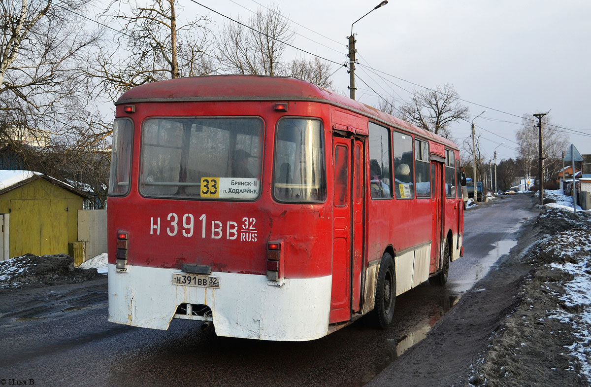 Bryansk, LiAZ-677М nr. 208