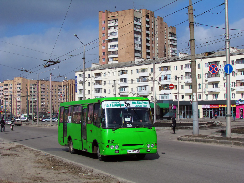 Kharkiv, Bogdan A09201 (LuAZ) nr. 792