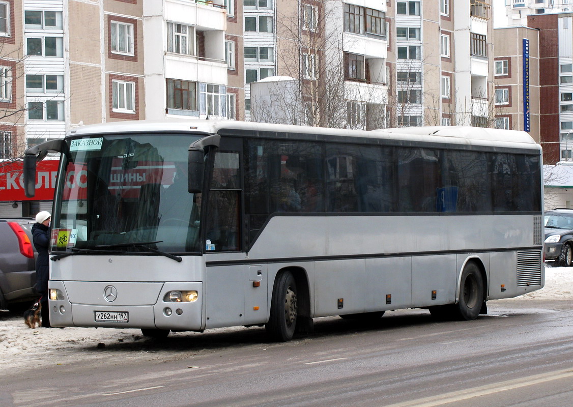 Moscow, Mercedes-Benz O560 Intouro I RH # У 262 НН 197