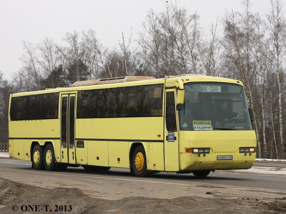 Kovrov, Neoplan N318/3K Transliner č. В 402 МУ 33