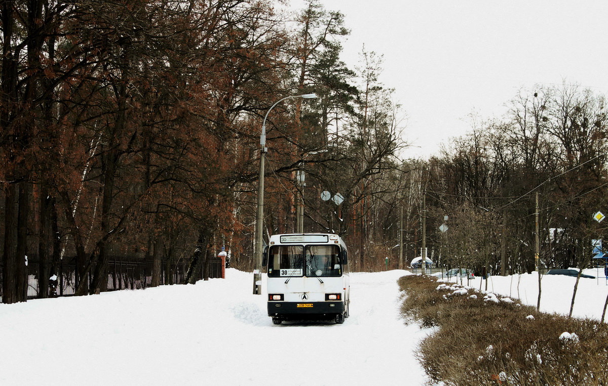 Kyiv, LAZ-525270 # 1568