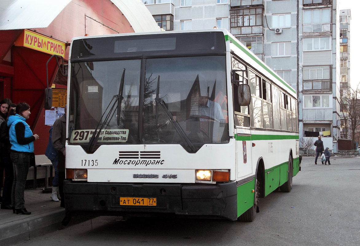 Moscow, Ikarus 415.33 No. 17135