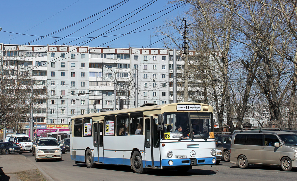 Krasnoyarsk, Mercedes-Benz O305 # Х 844 КЕ 124