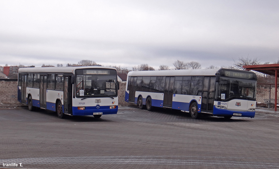 Riga, Mercedes-Benz O345 nr. 77121; Riga, Solaris Urbino I 15 nr. 75521