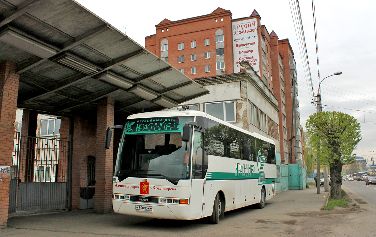 Krasnojarsk, MAN A13 Lion's Coach RH403 Nr. А 300 МО 24